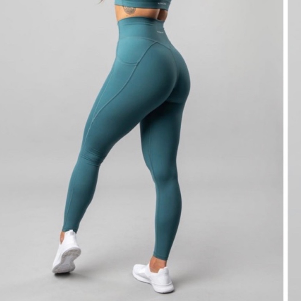 Alphalete alphalux leggings